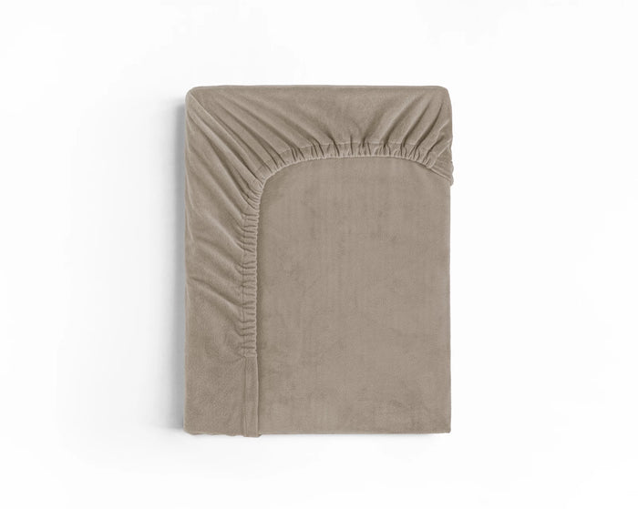 Sammetslakan Taupe/Grå