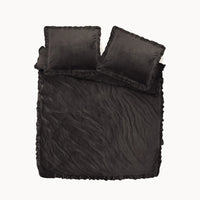 Velvet Ruffles Dekbedovertrek - Zwart