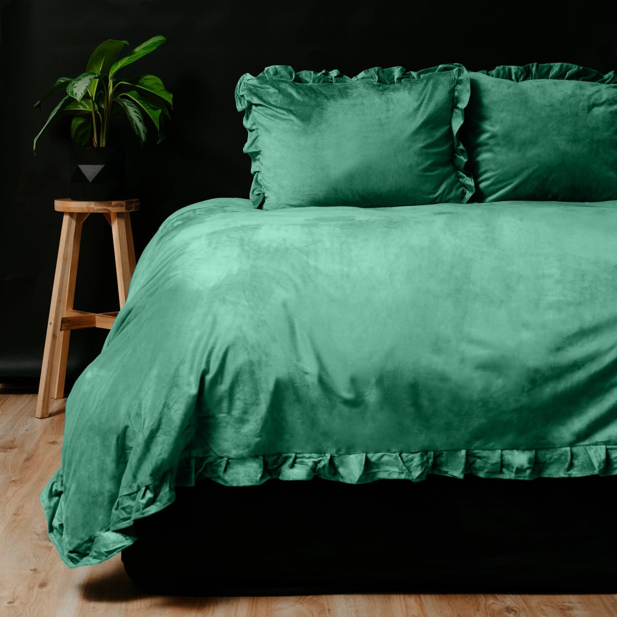 Velvet Ruffles Dekbedovertrek - Groen